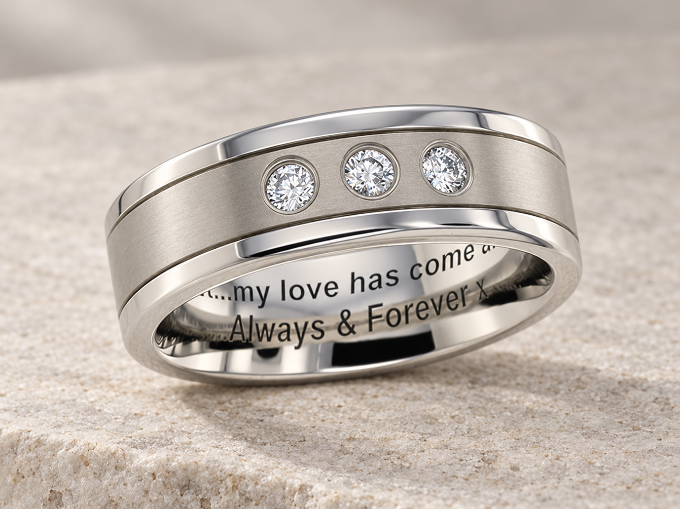 GETi ring with personalised engraving